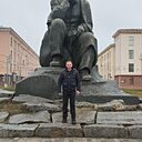 Знакомства: Валера, 39 лет, Узда