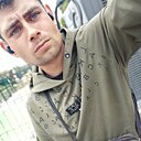 Знакомства: Денис, 24 года, Кривой Рог