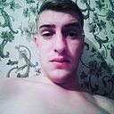 Знакомства: Евгений, 27 лет, Воложин