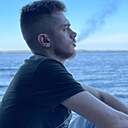Знакомства: Максим, 26 лет, Магнитогорск