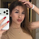 Знакомства: Софа, 20 лет, Омск
