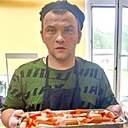 Знакомства: Илья, 34 года, Мамонтово