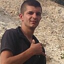 Знакомства: Вадим, 31 год, Петрозаводск
