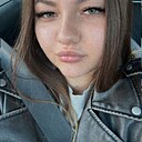 Знакомства: Яна, 23 года, Благовещенск
