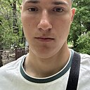 Знакомства: Данил, 21 год, Хабаровск