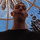Знакомства: Александр, 21 год, Курган