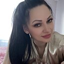Знакомства: Ирина, 21 год, Междуреченский