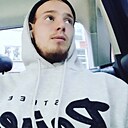 Знакомства: Александр, 25 лет, Пермь