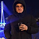 Знакомства: Денис, 33 года, Тюмень