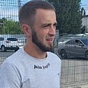 Знакомства: Джони, 28 лет, Ставрополь
