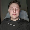 Знакомства: Илья, 23 года, Югорск