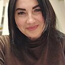 Знакомства: Yulia, 35 лет, Зелена Гура