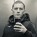 Знакомства: Артём, 28 лет, Саратов
