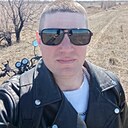 Знакомства: Макс, 36 лет, Караганда