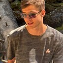 Знакомства: Денис, 19 лет, Ставрополь