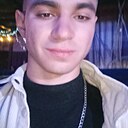 Знакомства: Макс, 22 года, Торжок