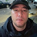 Знакомства: Алик, 34 года, Рудный