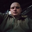 Знакомства: Иван, 30 лет, Луга
