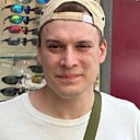Знакомства: Валерий, 34 года, Сергиев Посад