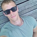 Знакомства: Андрей, 37 лет, Брянск