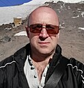 Знакомства: Константин, 42 года, Тюмень