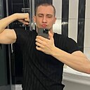 Знакомства: Дмитрий, 24 года, Луганск