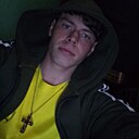 Знакомства: Евгений, 25 лет, Ефремов