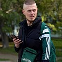Знакомства: Данил, 25 лет, Омск