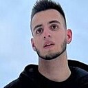 Знакомства: Рамиль, 22 года, Клин