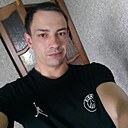 Знакомства: Кирилл, 28 лет, Киров