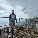 Знакомства: Макс, 34 года, Луганск