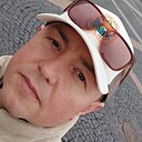 Знакомства: Игорь, 36 лет, Феодосия