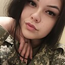 Знакомства: Яна, 22 года, Златоуст