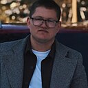 Знакомства: Виктор, 25 лет, Елабуга