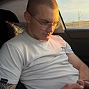 Знакомства: Влад, 23 года, Саратов