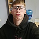 Знакомства: Вадим, 18 лет, Брянск