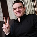 Знакомства: Виктор, 27 лет, Уссурийск