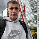 Знакомства: Юрий, 31 год, Красногорск