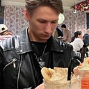 Знакомства: Радмир, 22 года, Бишкек