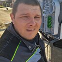 Знакомства: Максим, 32 года, Выселки