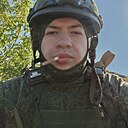 Знакомства: Максим, 27 лет, Донецк