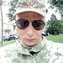 Знакомства: Богдан, 27 лет, Днепр