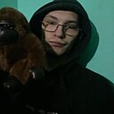 Знакомства: Анатолий, 19 лет, Бобруйск