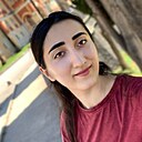 Знакомства: Тати, 28 лет, Горловка