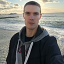 Знакомства: Паша, 27 лет, Саратов
