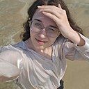 Знакомства: Ксения, 18 лет, Москва