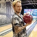 Знакомства: Кирилл, 27 лет, Тюмень