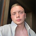 Знакомства: Максим, 23 года, Челябинск