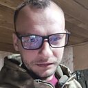 Знакомства: Максим, 31 год, Льгов