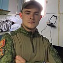Знакомства: Максим, 22 года, Луганск